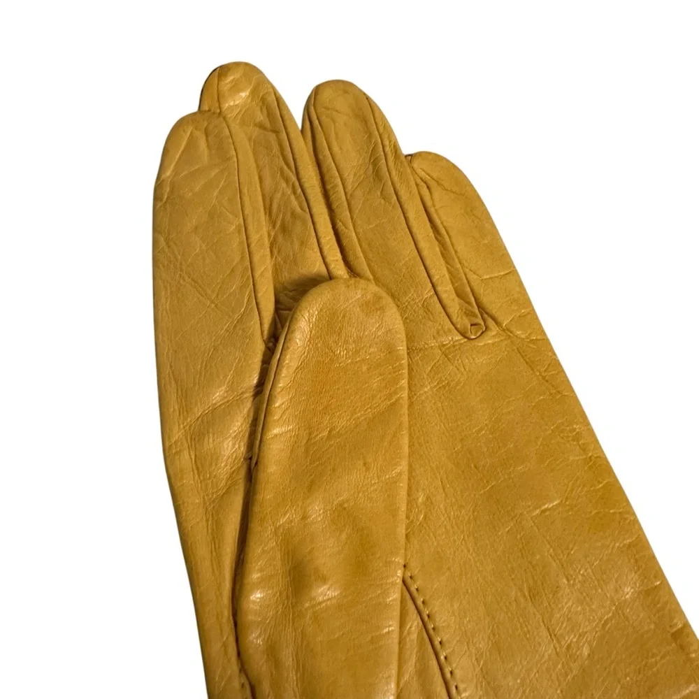 Vintage Aris Womens 100% Silk Lined Leather Gloves Size 6.5 Yellow